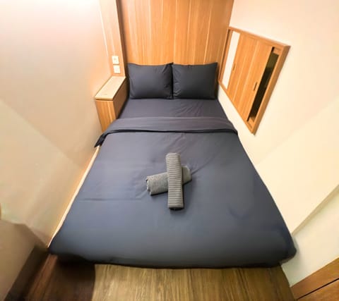 Double Room, 1 Queen Bed, Non Smoking | Free WiFi, bed sheets