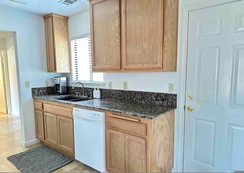 House | Private kitchen