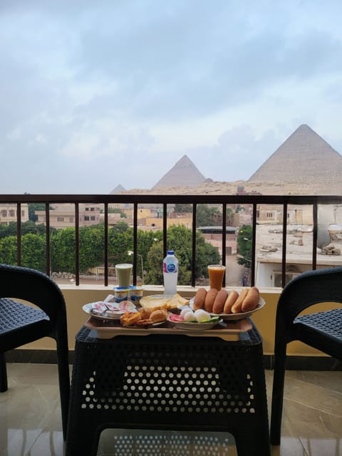 Free daily full breakfast