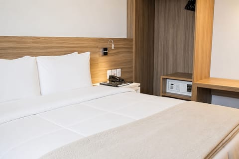Minibar, in-room safe, desk, soundproofing