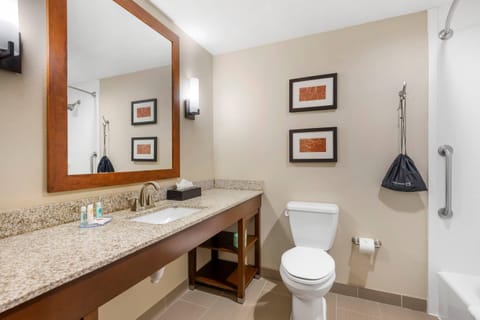 Double Room, Multiple Beds | Desk, blackout drapes, soundproofing, iron/ironing board