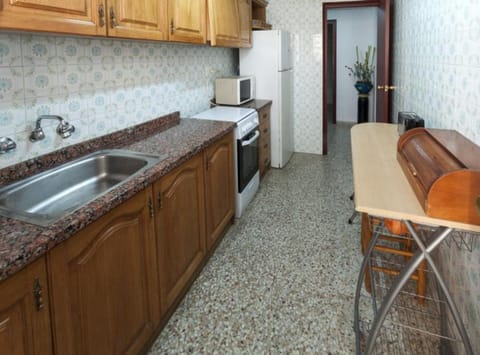 Apartment | Private kitchen | Highchair