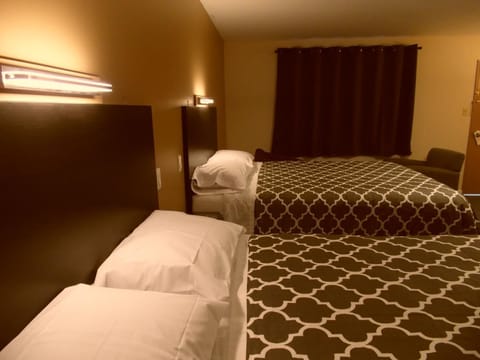 Desk, bed sheets