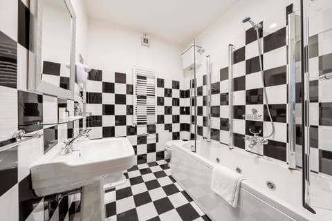 Free toiletries, hair dryer, bidet, towels