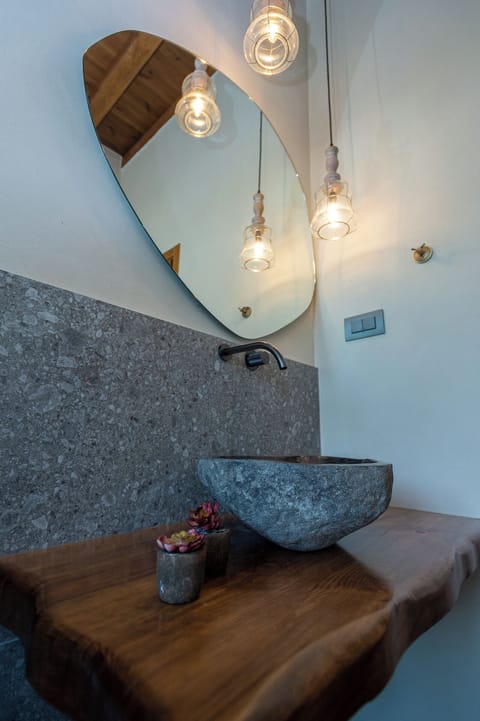 Family Quadruple Room, City View | Bathroom | Hair dryer, slippers, towels, soap