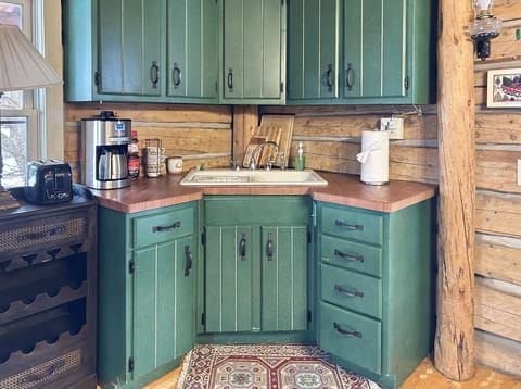 Cabin, 2 Bedrooms | Interior