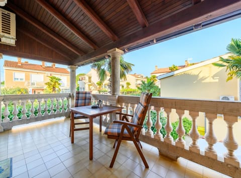 Apartment | Balcony