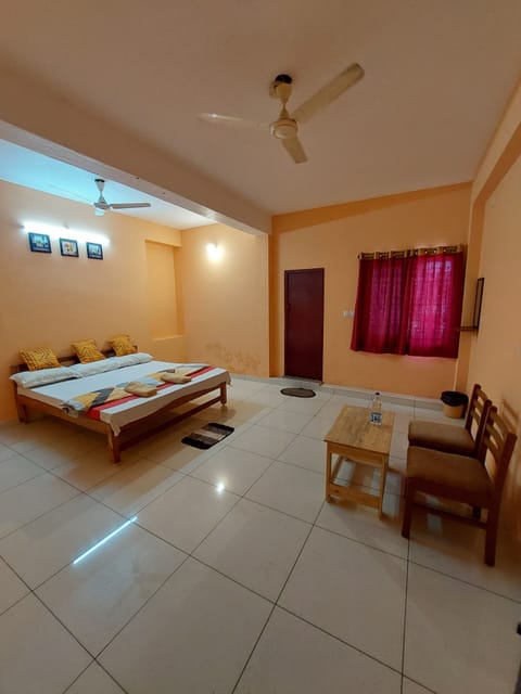 Family Triple Room, City View