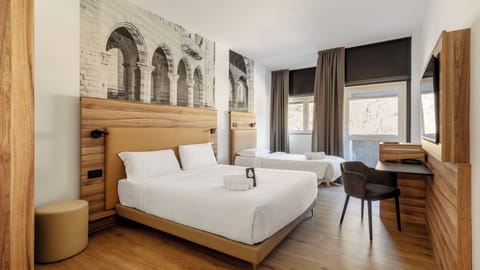 Standard Triple Room | In-room safe, free WiFi