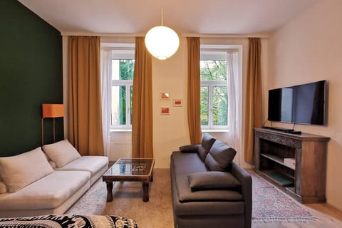 Apartment, Courtyard View | 1 bedroom, individually decorated, individually furnished