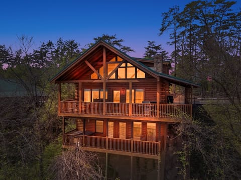Cabin, 4 Bedrooms | Exterior