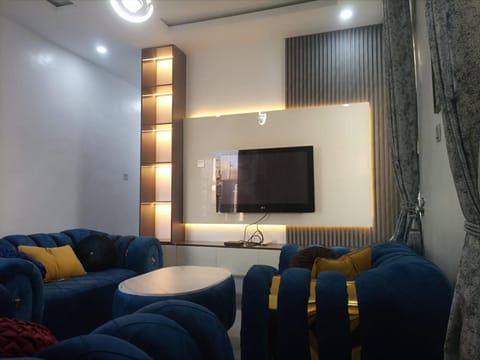 Apartment | Living area | TV