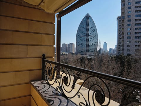 Junior Suite, Balcony, Park View | City view