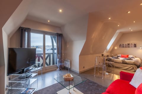 Apartment | 1 bedroom, bed sheets