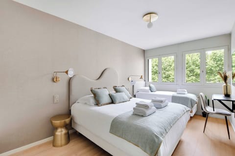 Apartment | 1 bedroom, laptop workspace, iron/ironing board, bed sheets