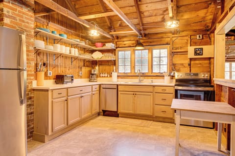 Cottage (3 Bedrooms) | Interior