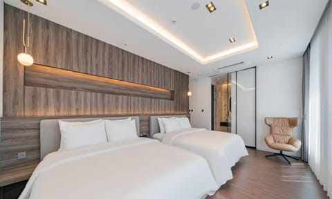 Family Room | Individually decorated, individually furnished, free WiFi, bed sheets