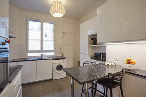 Apartment | Private kitchen