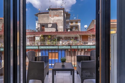 Family Room, Balcony | Bathroom | Hair dryer, towels, soap, shampoo