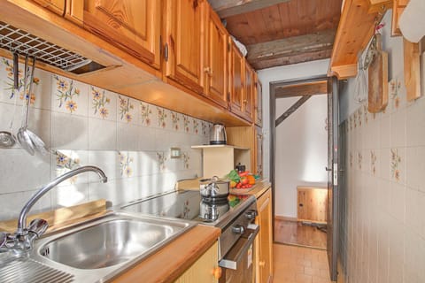 Standard Apartment, Multiple Bedrooms (Appartamento Beau Soleil) | Private kitchen | Fridge, oven, stovetop, dishwasher