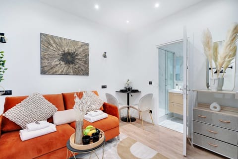 Apartment | Living room