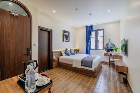 Family Quadruple Room, City View | Egyptian cotton sheets, premium bedding, memory foam beds, minibar