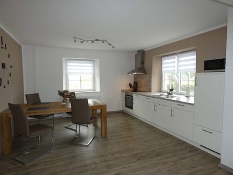 House | Private kitchen | Electric kettle, toaster