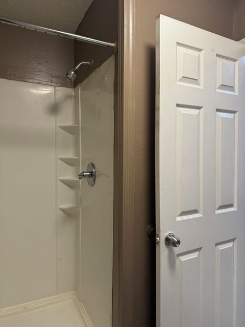 Shower, towels, soap, shampoo