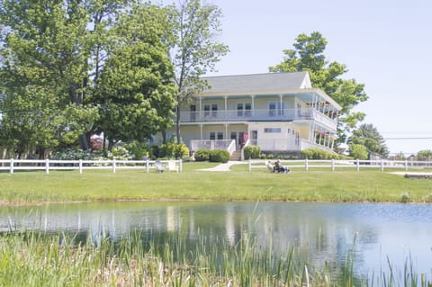 Standard Single Room, Private Bathroom (Beach House 1st Floor) | Garden