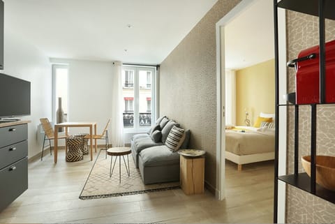 Apartment | Living area