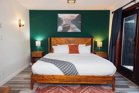 Deluxe Room, Ocean View | Free WiFi