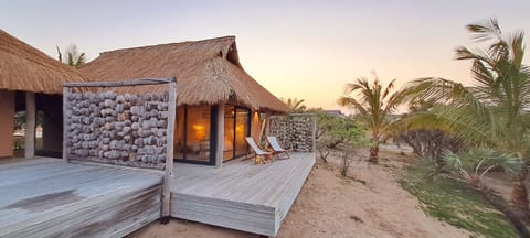 Luxury Villa, 2 Bedrooms, Private Pool, Beach View | 2 bedrooms, iron/ironing board, WiFi (free), bed sheets