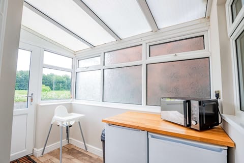 House | 3 bedrooms, Internet