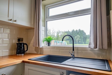 House | 3 bedrooms, Internet