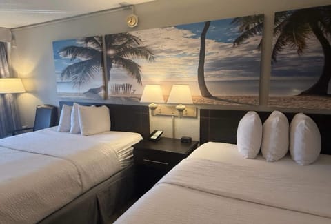 In-room safe, desk, soundproofing, iron/ironing board