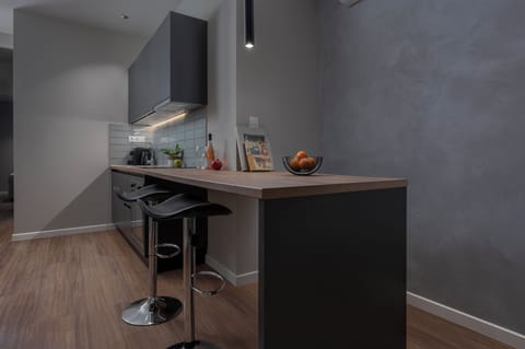 Stylish Suite | Private kitchen | Fridge, oven, stovetop, espresso maker