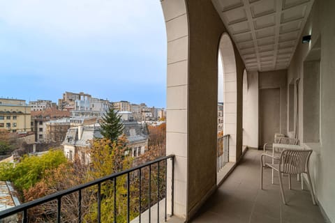 House | 5 bedrooms, Internet