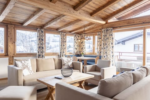 Apartment | Living area