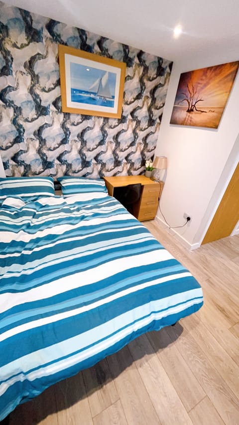 Shared Dormitory, 1 Bedroom, Smoking, Balcony | 1 bedroom