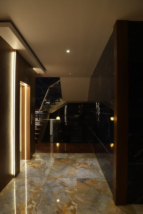 Elevator