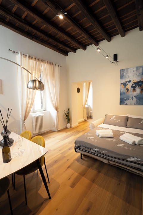 Basic Apartment | Living area