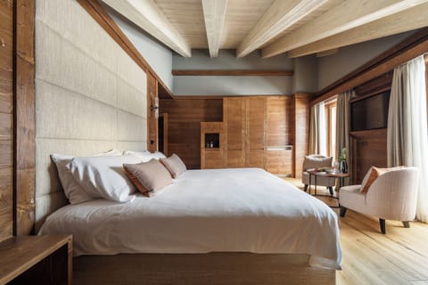 Grand Deluxe balcone vista montagna | Premium bedding, minibar, free WiFi, bed sheets