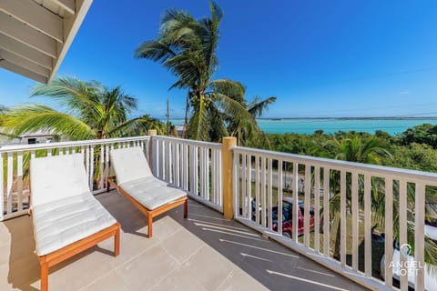 Apartment, 3 Bedrooms, Balcony, Ocean View | Balcony view