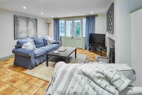 House | 2 bedrooms