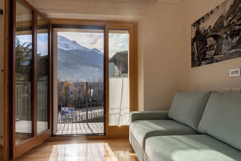 Apartment (1 Bedroom) | Interior