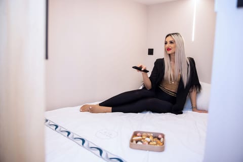 Comfort Double Room | In-room safe, soundproofing, free WiFi