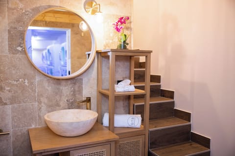 Comfort Double Room | In-room safe, soundproofing, free WiFi