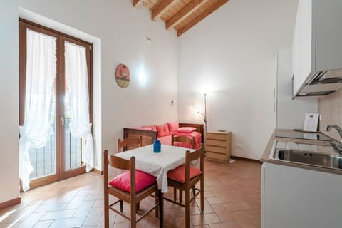 Bilocale standard, letti singoli | Living area