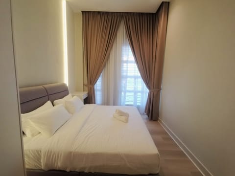 House, 3 Bedrooms | 3 bedrooms, iron/ironing board, free WiFi, bed sheets