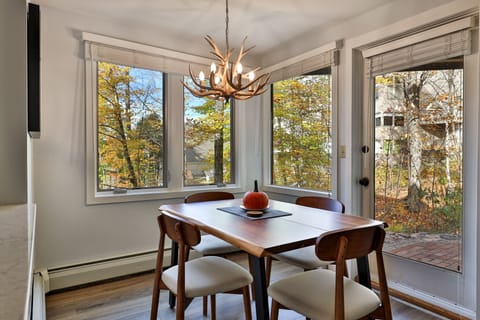 Condo, 1 Bedroom | Dining